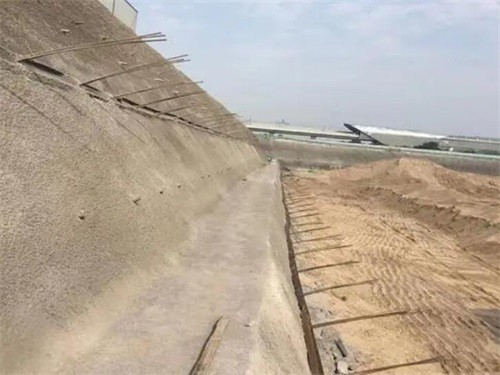 南郑河道边坡加固